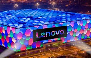 Lenovo se suma a las pantallas flexibles
